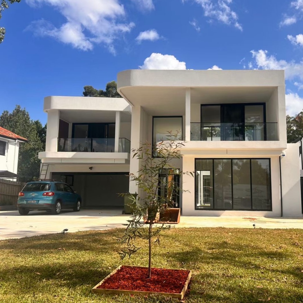 Australian Modern Villa Project | Custom Aluminum Windows & Doors Installation Completed