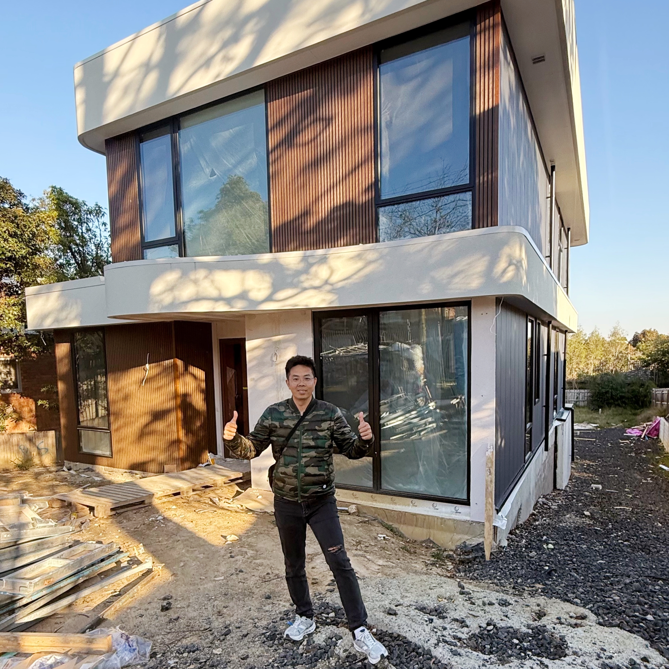 Australian Villa Project – Custom Aluminium Windows & Entrance Door